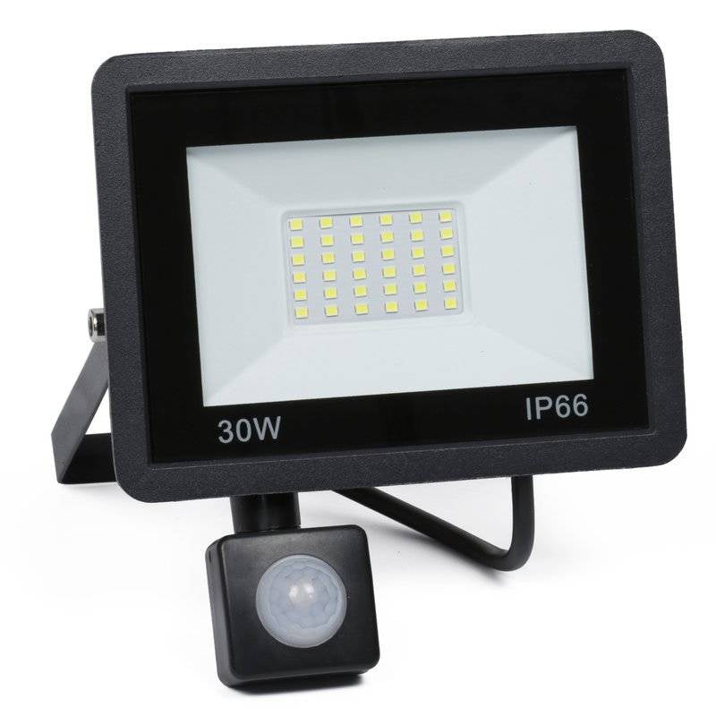 Proiector LED Cu Senzor De Miscare, Rezistent la Apa IP66, Lumina Rece, 220V, 30W
